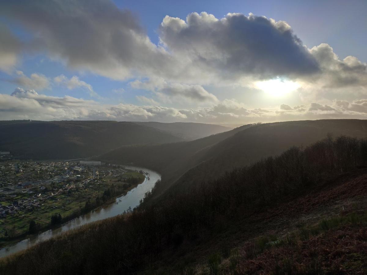 Entre Meuse Et Foret Revin  Exteriör bild